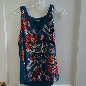 Size Medium Top from Express.